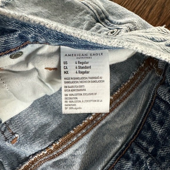 High Rise Distressed Mom Jeans - Picture 2 of 4